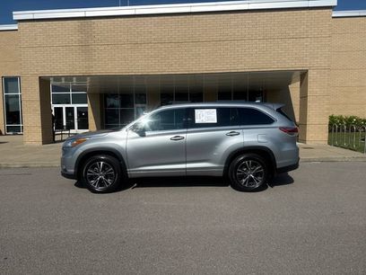Used 2016 Toyota Highlander XLE