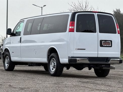 Used 2020 Chevrolet Express 3500 LS w/ Cold Climate Package image 6