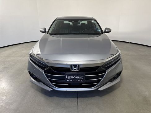 Used 2021 Honda Accord EX-L image 10