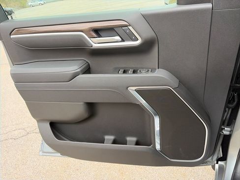 New 2026 Chevrolet Silverado 1500 LT w/ Protection Package AWD/4WD image 19