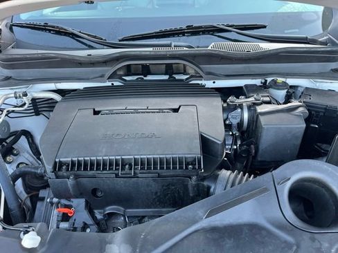 Used 2025 Honda Pilot Touring image 34