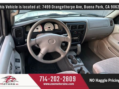 Used 2002 Toyota Tacoma PreRunner image 18
