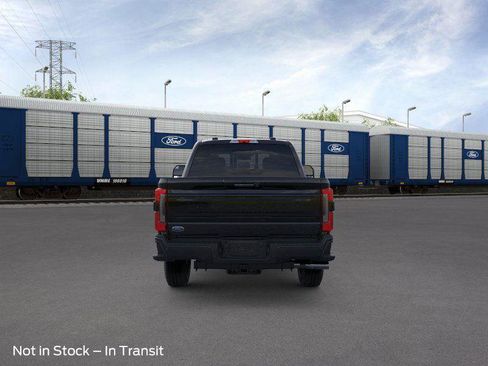 New 2026 Ford F250 Platinum w/ FX4 Off-Road Package image 5