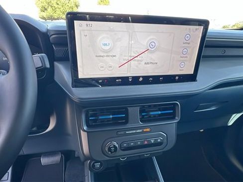 New 2025 Ford Maverick Lobo image 25