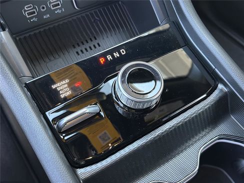 New 2026 Jeep Grand Cherokee Altitude AWD/4WD image 33