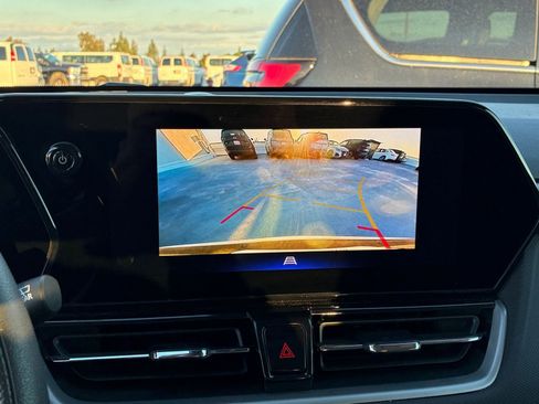 Used 2025 Chevrolet TrailBlazer LT image 17