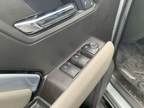 Used 2025 Chevrolet Colorado ZR2 w/ Technology Package image 14