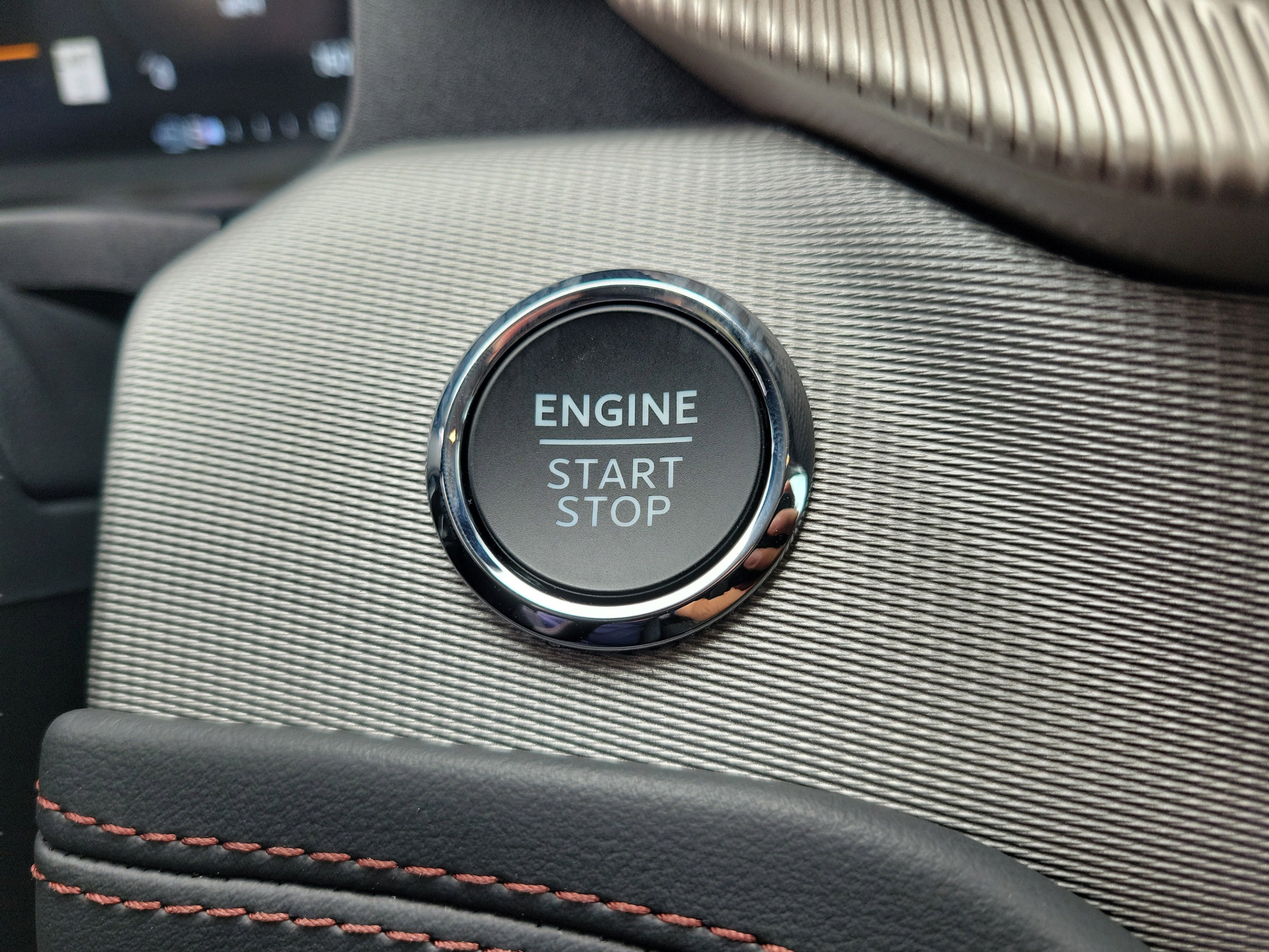 New 2026 Ford Explorer Active RWD image 27