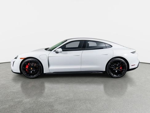 Used 2024 Porsche Taycan GTS w/ Premium Package (P6U) AWD/4WD image 30