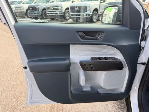 New 2026 Ford Maverick XLT AWD/4WD image 8