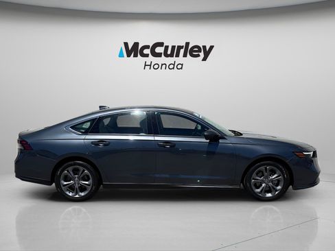 Used 2024 Honda Accord EX image 2