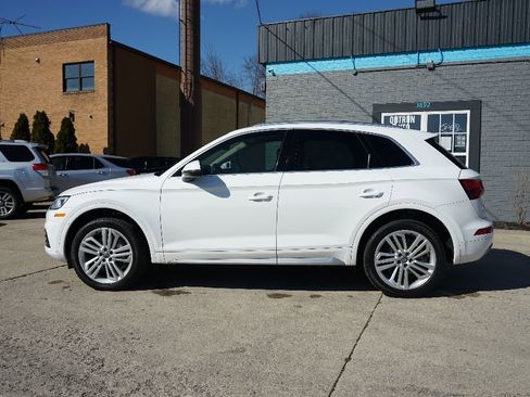 Used 2018 Audi Q5 2.0T Premium Plus w/ Premium Plus Package image 7