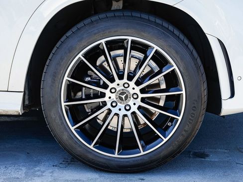 Used 2020 Mercedes-Benz GLE 350 4MATIC image 9