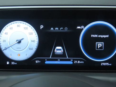 Used 2023 Hyundai Tucson Limited image 35