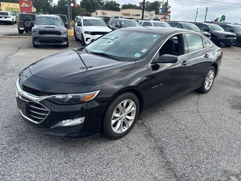 Used 2024 Chevrolet Malibu LT FWD image 3