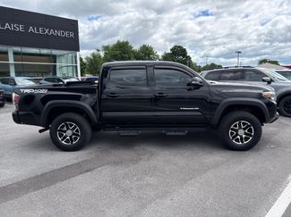 Used 2023 Toyota Tacoma TRD Off-Road w/ Technology Package AWD/4WD video 2