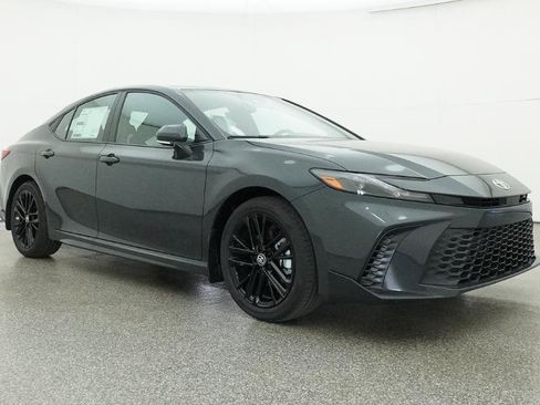 New 2026 Toyota Camry SE image 32