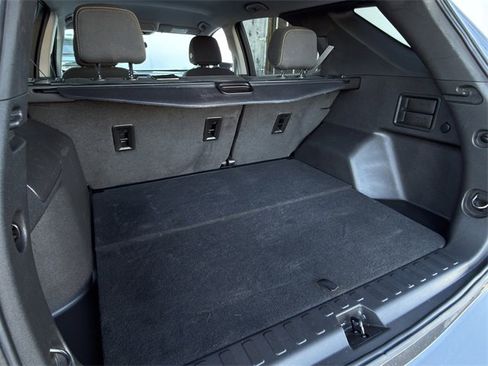 Used 2022 Chevrolet Equinox LT image 27
