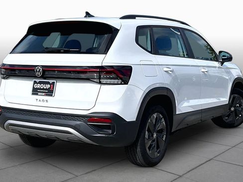 Used 2025 Volkswagen Taos S FWD image 11