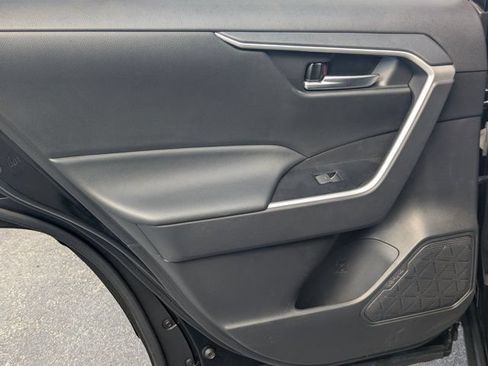 Used 2023 Toyota RAV4 XLE FWD image 18