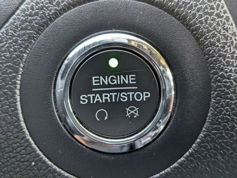 Used 2018 Ford Explorer Sport AWD/4WD image 16