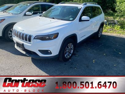 Used 2019 Jeep Cherokee Latitude Plus w/ Comfort/Convenience Group