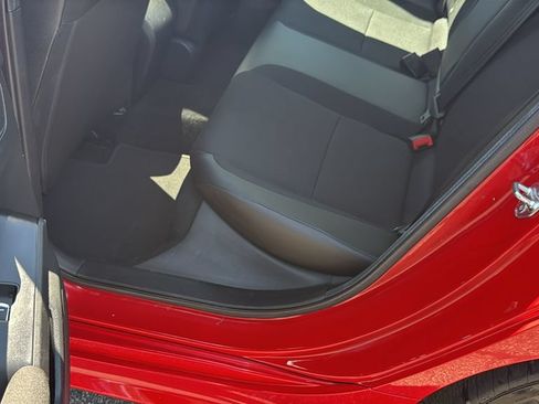 Used 2025 Honda Civic Sport image 29