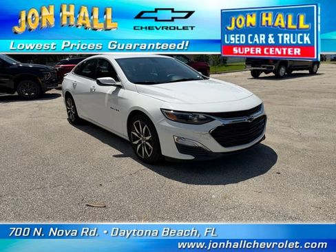 Used 2021 Chevrolet Malibu RS FWD image 1
