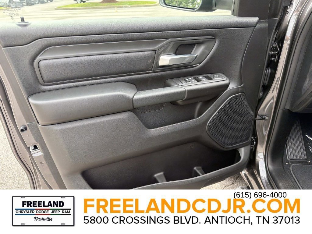 New 2026 RAM 1500 Express AWD/4WD image 17