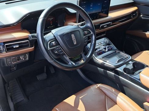Used 2022 Lincoln Nautilus Reserve image 21