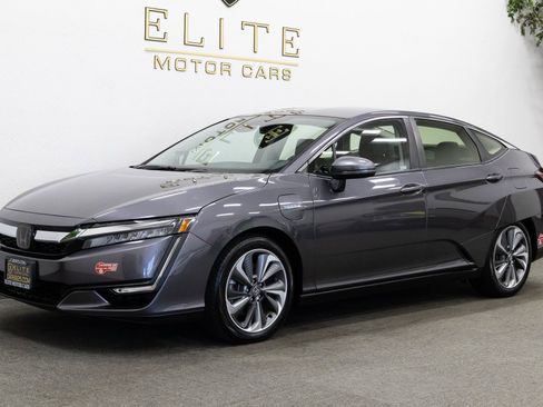 Used 2018 Honda Clarity Plug-In Hybrid image 1