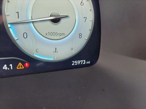 Used 2024 Hyundai Palisade SEL w/ Premium Package image 21