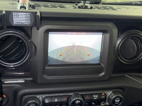 Used 2021 Jeep Wrangler Unlimited Sport AWD/4WD image 27