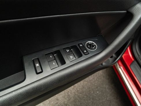 Used 2019 Hyundai Sonata Sport w/ Tech Package 03 FWD image 33