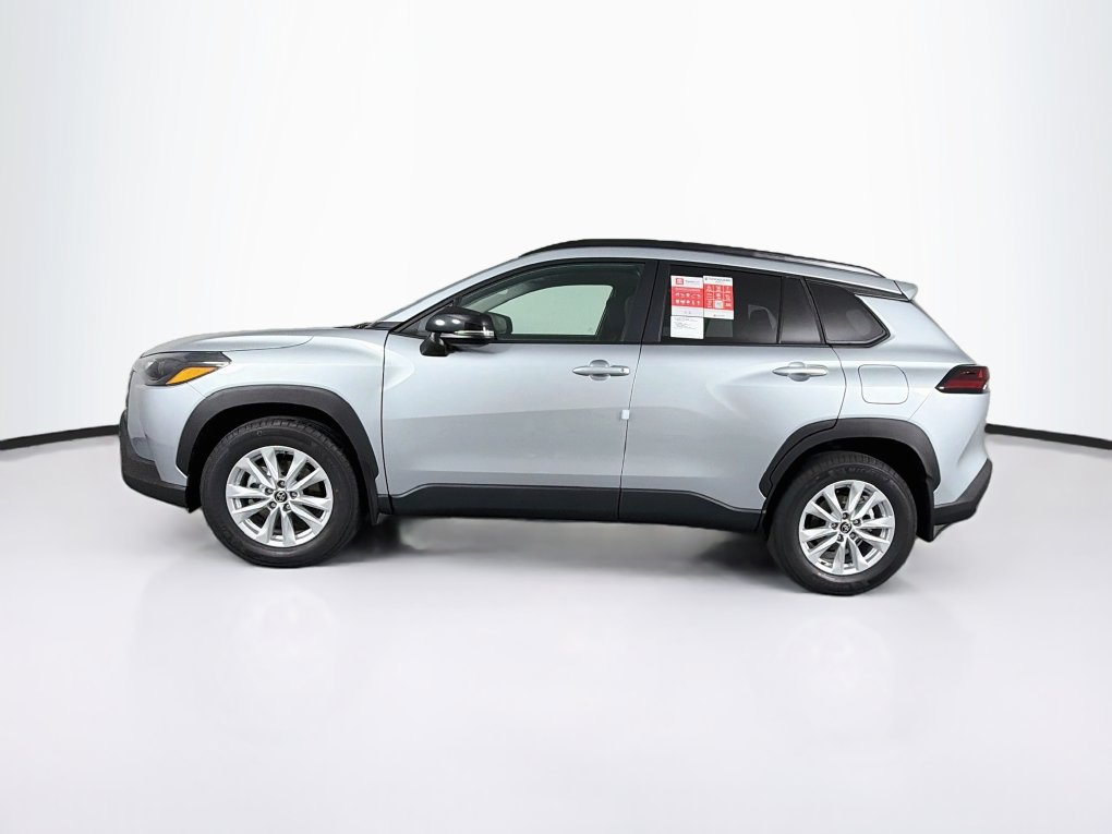 New 2026 Toyota Corolla Cross LE w/ Moonroof Package FWD image 5