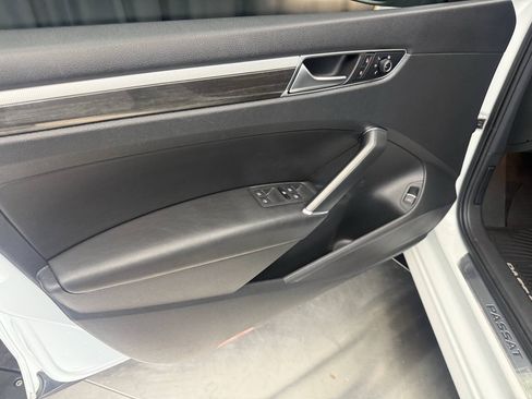 Used 2016 Volkswagen Passat 1.8T FWD image 15