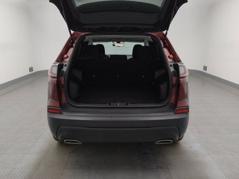 Used 2019 Jeep Cherokee Latitude w/ Popular Appearance Group FWD image 29