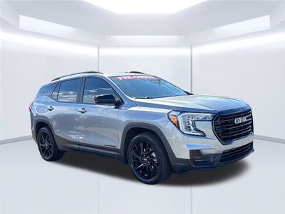Used 2023 GMC Terrain SLE w/ Driver Convenience Package