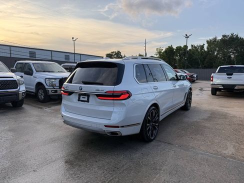 Used 2024 BMW X7 xDrive40i AWD/4WD image 5