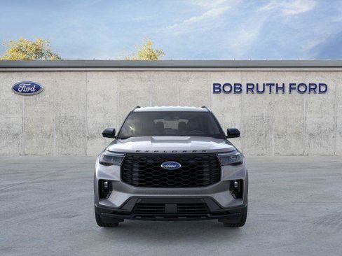 New 2026 Ford Explorer ST-Line AWD/4WD image 7