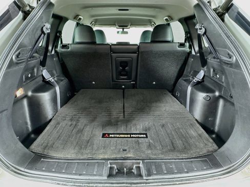 Used 2022 Mitsubishi Outlander SEL Black Edition FWD image 26