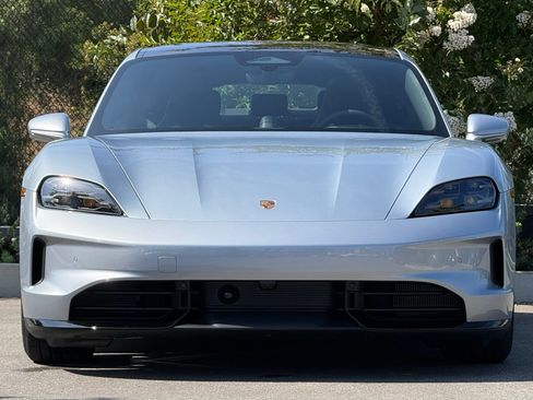 New 2026 Porsche Taycan RWD image 10