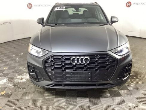 Certified 2025 Audi Q5 2.0T Premium image 2
