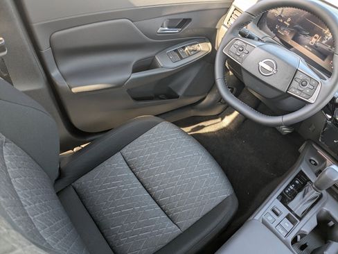 New 2026 Nissan Sentra SV w/ SV Convenience Package FWD image 19