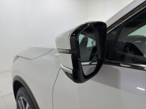 Certified 2023 Acura MDX SH-AWD w/ Technology Package image 9