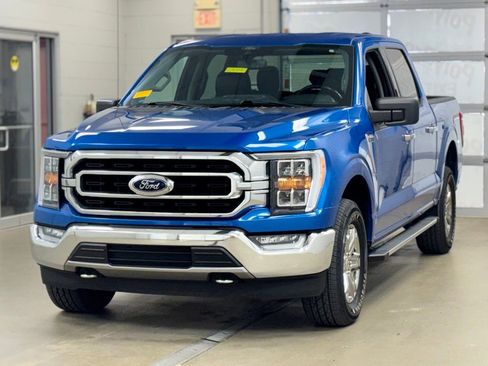 Used 2021 Ford F150 XLT w/ Equipment Group 302A High AWD/4WD image 3