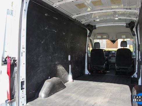 Used 2023 Ford Transit 250 Medium Roof AWD w/ Load Area Protection Package image 9