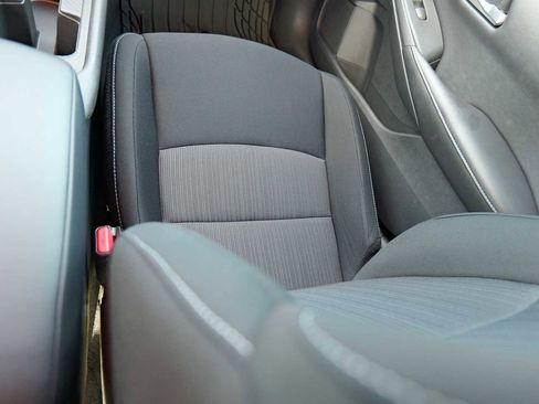 Used 2022 Nissan Sentra SV w/ Trunk Package image 29