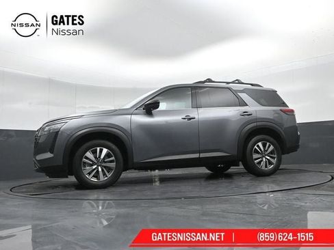 New 2026 Nissan Pathfinder SL image 47