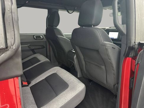 Used 2021 Ford Bronco Big Bend w/ Sasquatch Package AWD/4WD image 12